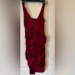 Elegant Burgundy Ruched Dress. Midi.